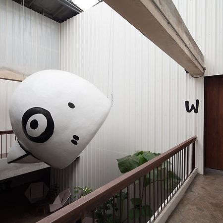 Thunder Bird Hostel Chiang Mai Exterior photo