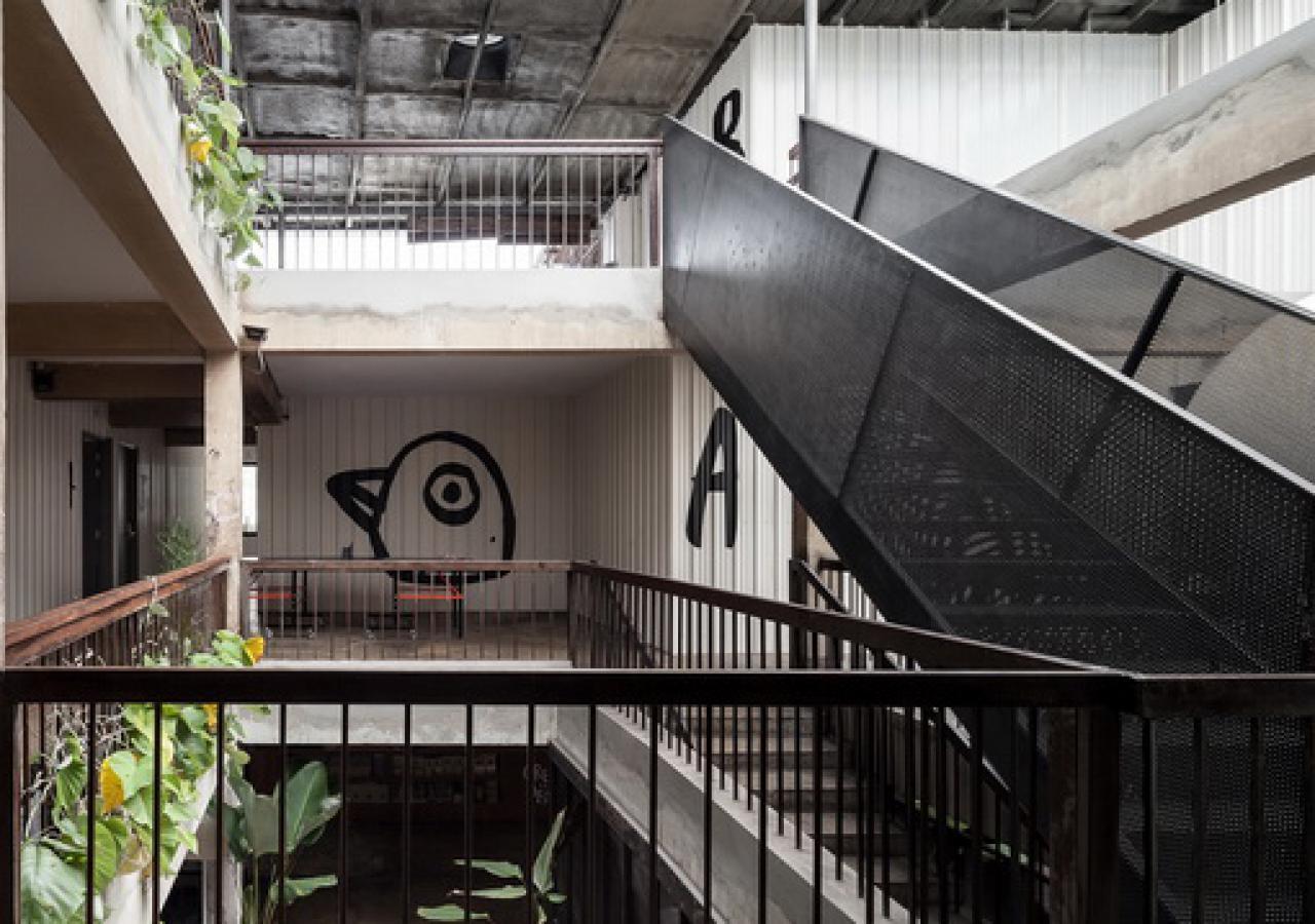 Thunder Bird Hostel Chiang Mai Exterior photo