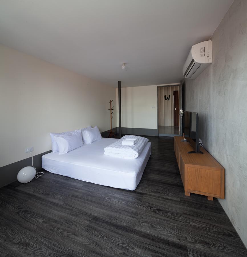 Thunder Bird Hostel Chiang Mai Exterior photo