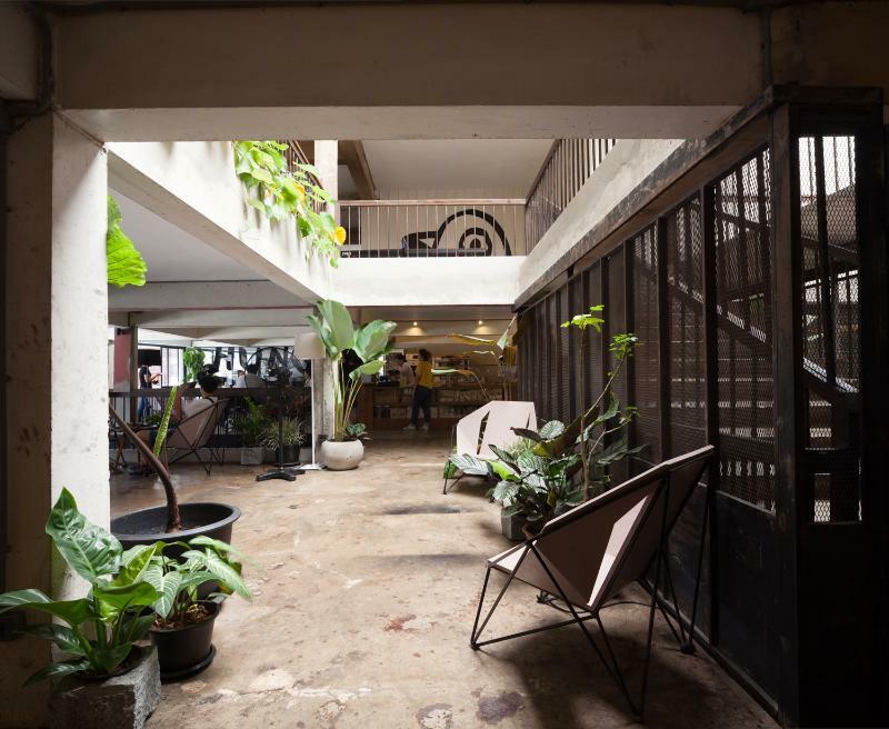 Thunder Bird Hostel Chiang Mai Exterior photo